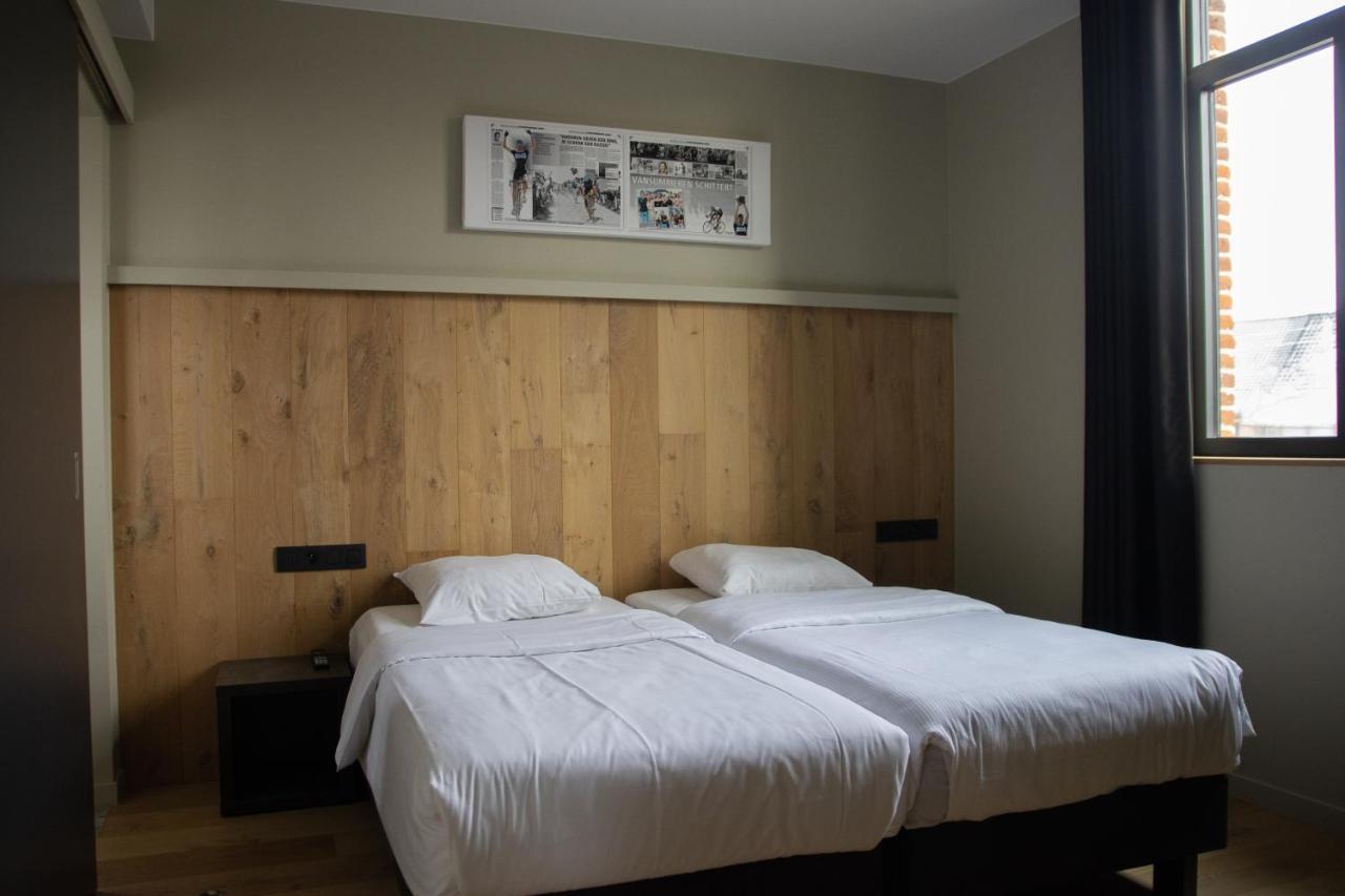 Cafe Coureur Borgloon Otel Dış mekan fotoğraf